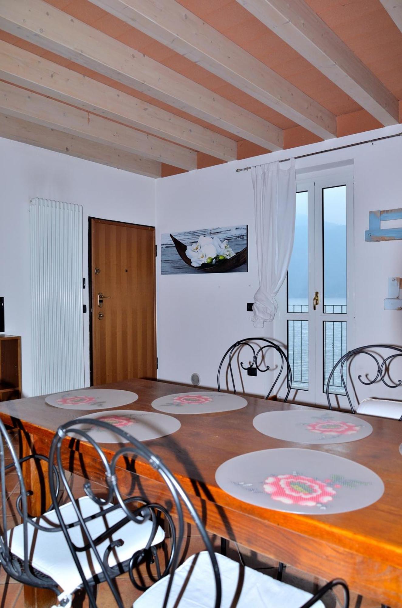 White Garden - Apartment With Access To The Lake Lierna Exteriör bild