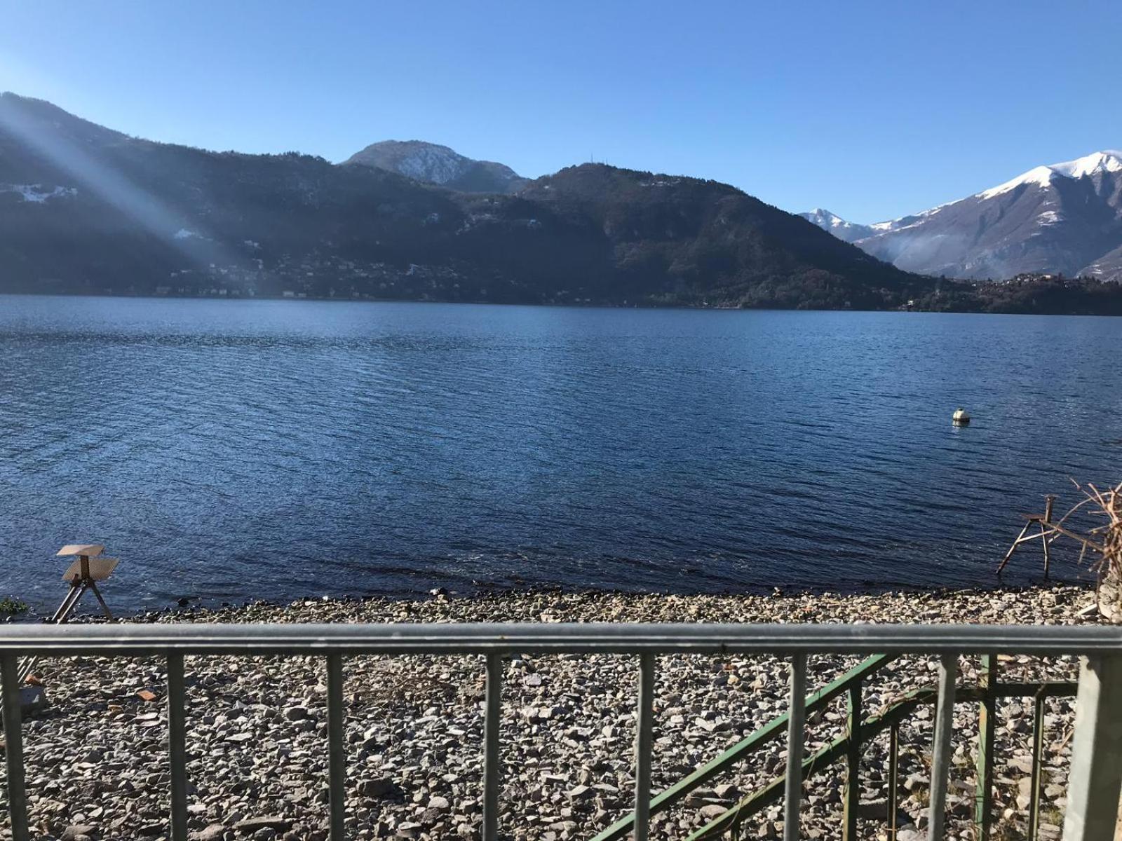 White Garden - Apartment With Access To The Lake Lierna Exteriör bild
